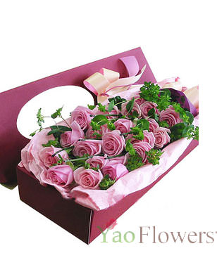 Amazing Purple Bouquet,20 lavender roses, bundle tied bouquet of pink crepe paper liner