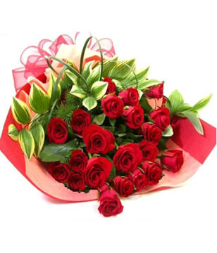 21 red roses with some gardenia and aspidistra