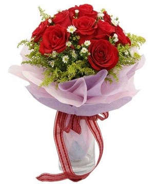 10 Red Roses Hand Bouquet