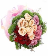 20 Mixed Roses Hand Bouquet