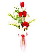 Bouquet of 4 Red Roses & While Lily
